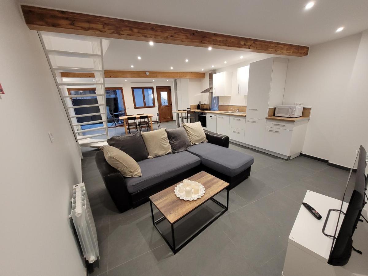Les Maisons Bareyre - Grandes Maisons Avec Terrasse Saint-Sandoux Exteriér fotografie